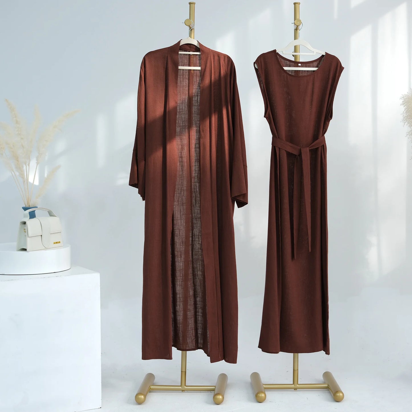 Ensemble 2 pièces en lin pour femmes musulmanes: collection 2024