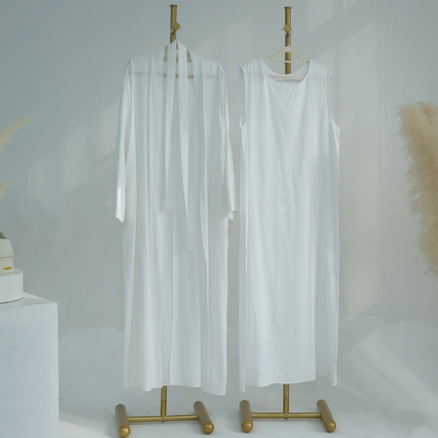 Ensemble 2 pièces en lin pour femmes musulmanes: collection 2024