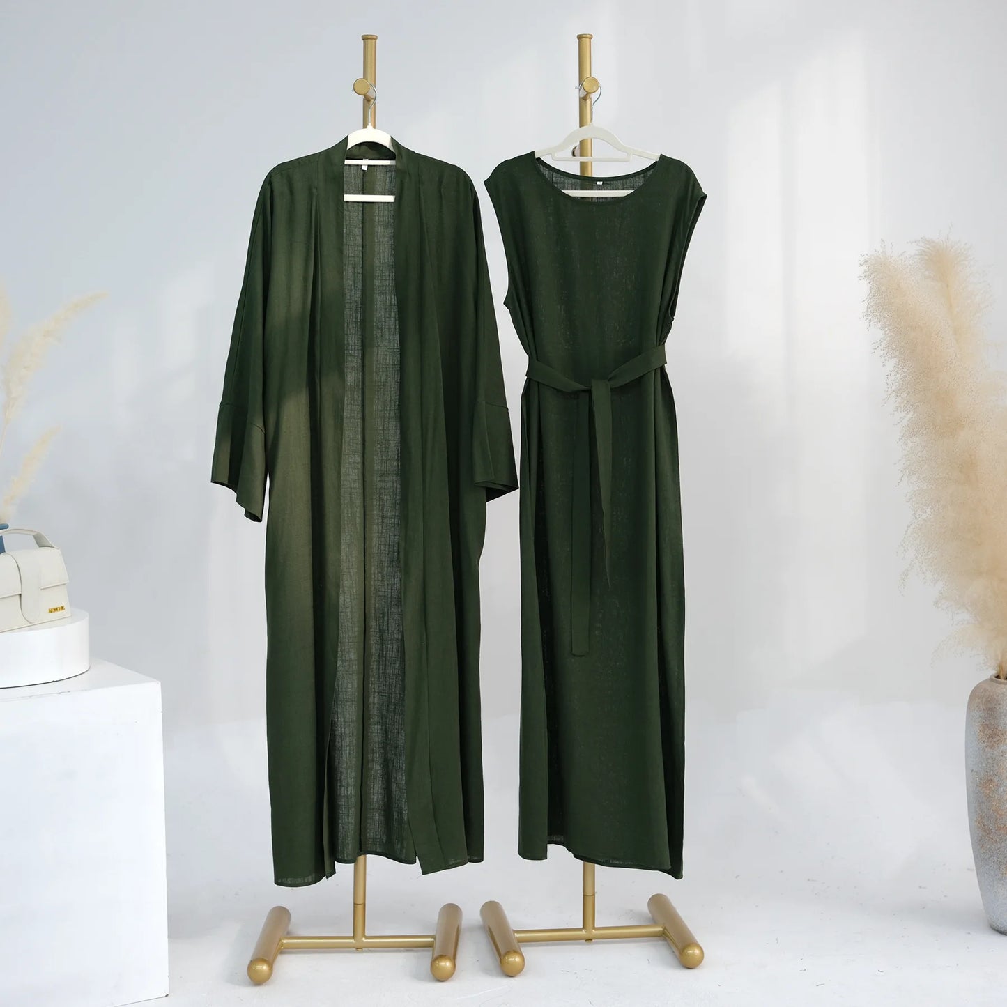Ensemble 2 pièces en lin pour femmes musulmanes: collection 2024