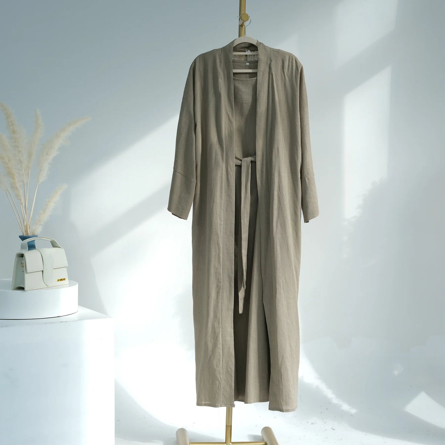 Ensemble 2 pièces en lin pour femmes musulmanes: collection 2024
