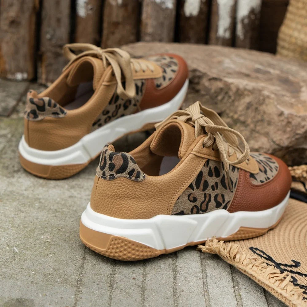 Baskets compensées léopard femme, chaussures sport tendance