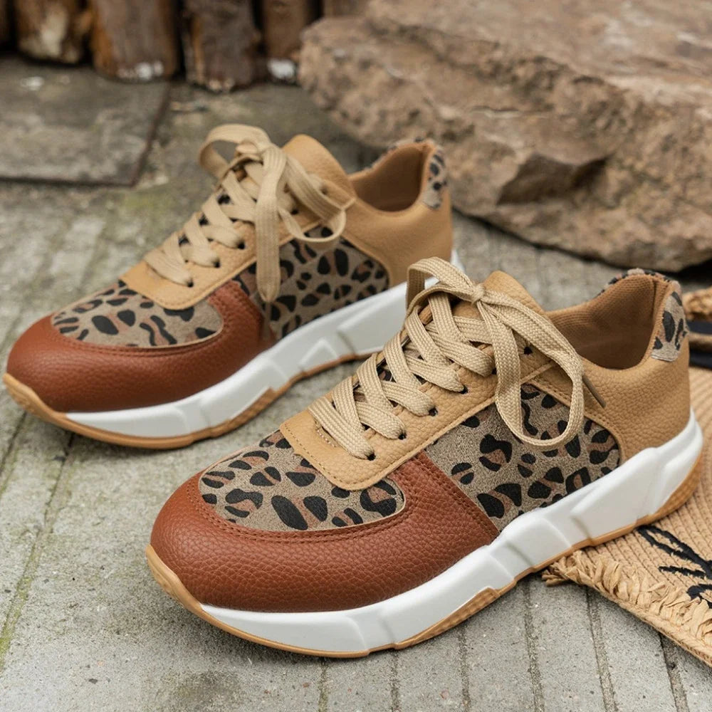Baskets compensées léopard femme, chaussures sport tendance