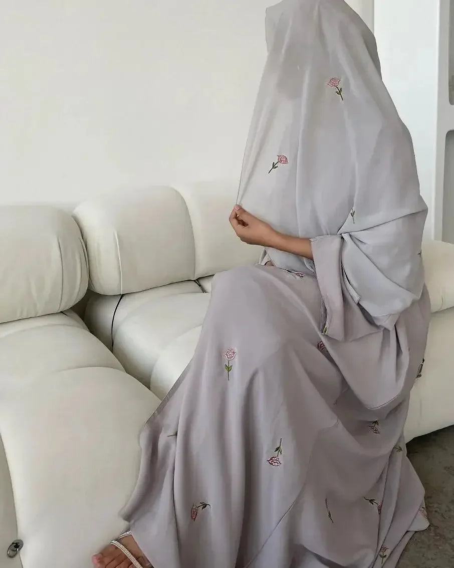 Cardigan brodé de fleurs pour femmes, Kimono Aabaya
