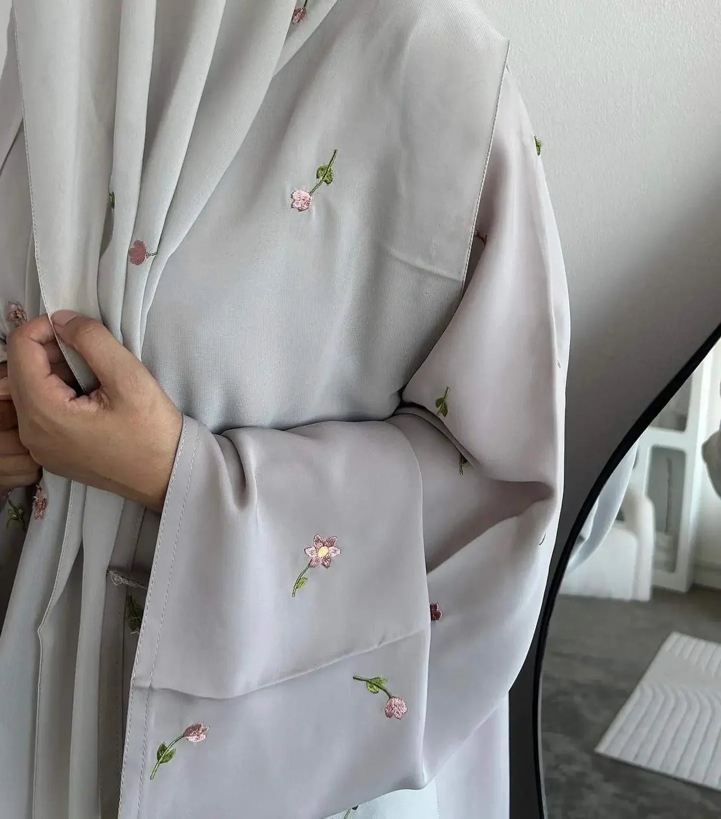 Cardigan brodé de fleurs pour femmes, Kimono Aabaya