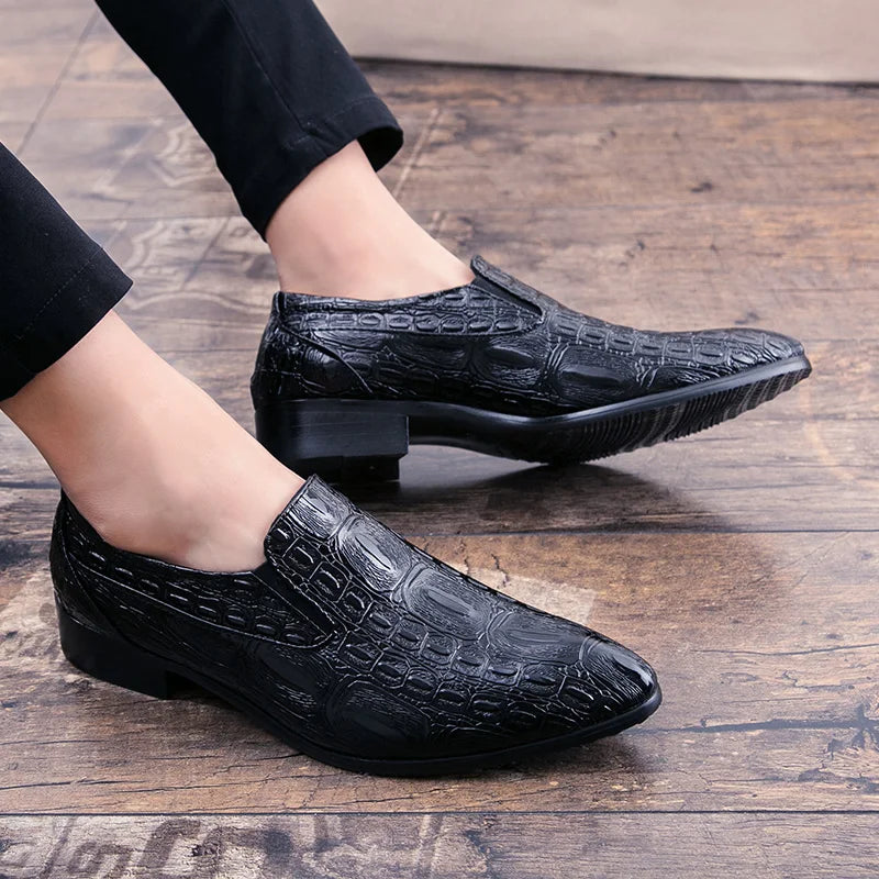 Chaussures crocodile et carreaux en cuir pour hommes, tendance noire