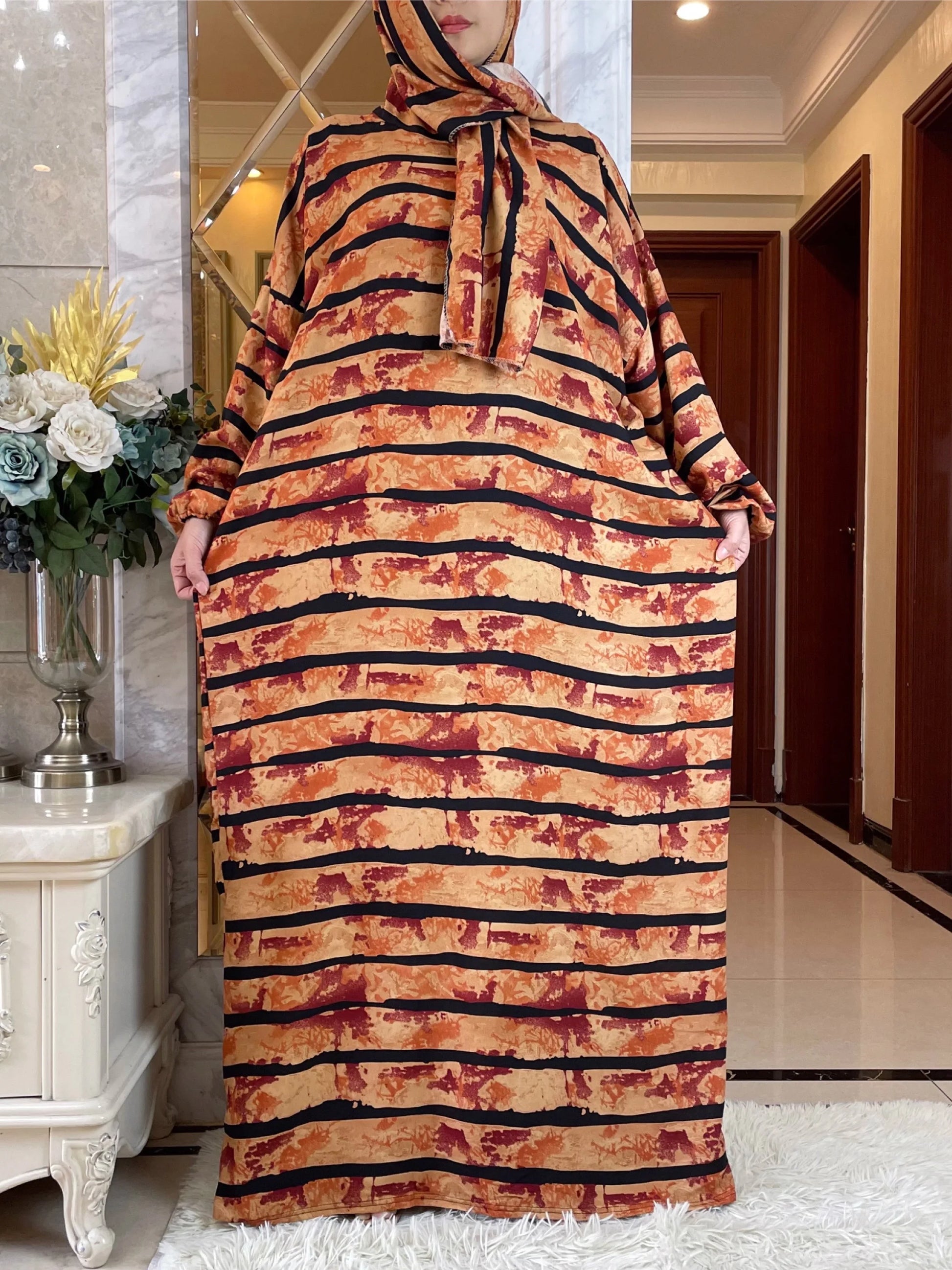 Robe Abaya musulmane coton fleuri Moyen-Orient 2024