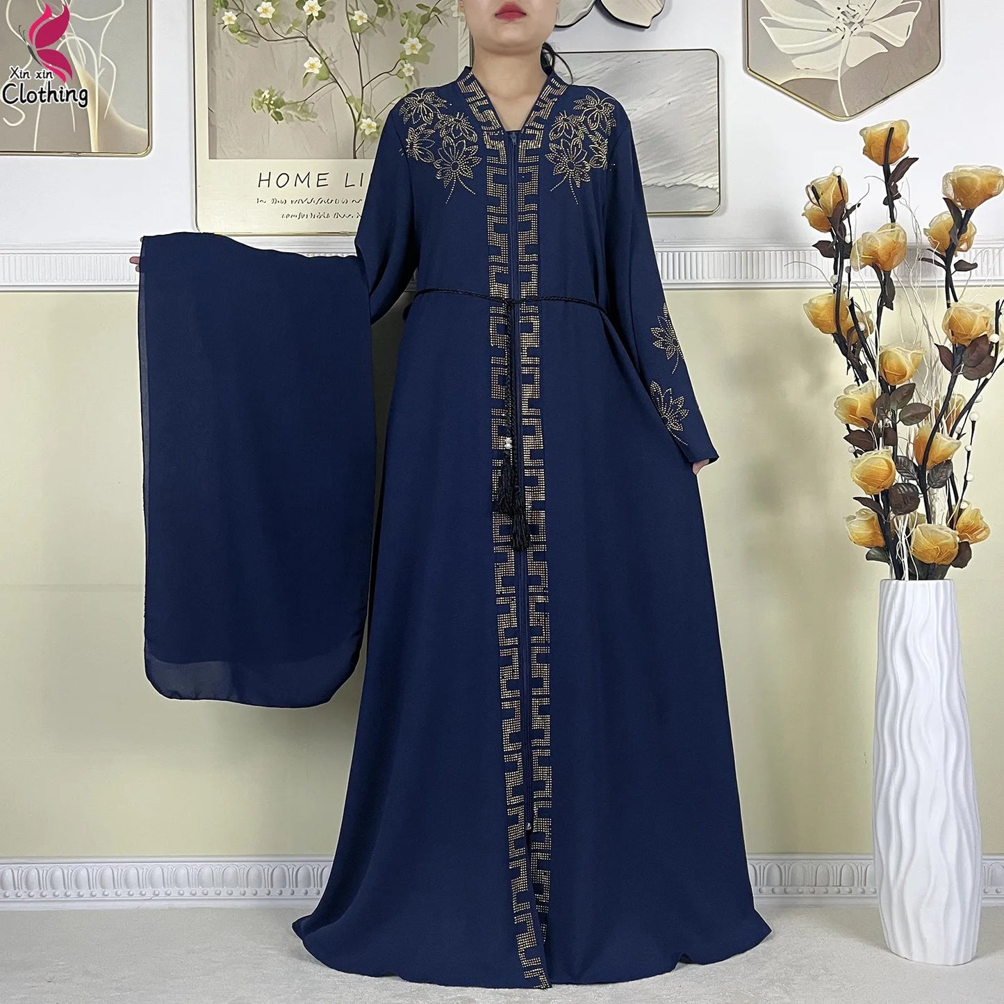 Robe style Dubaï, Abaya longue avec turban