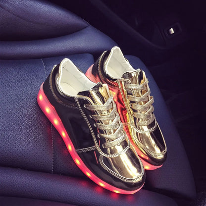 Chaussures LED tendance pour couple: baskets lumineuses rechargeables