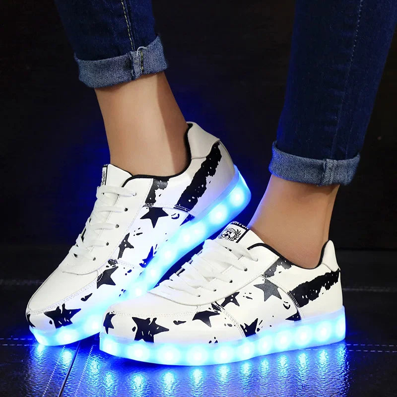 Chaussures LED tendance pour couple: baskets lumineuses rechargeables
