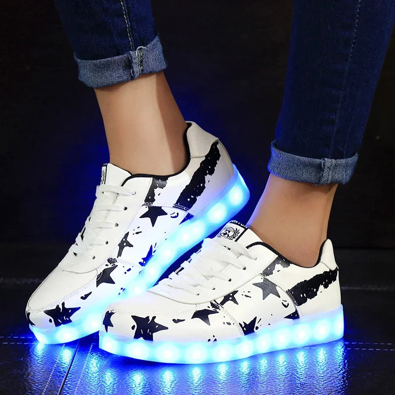 Chaussures LED tendance pour couple: baskets lumineuses rechargeables