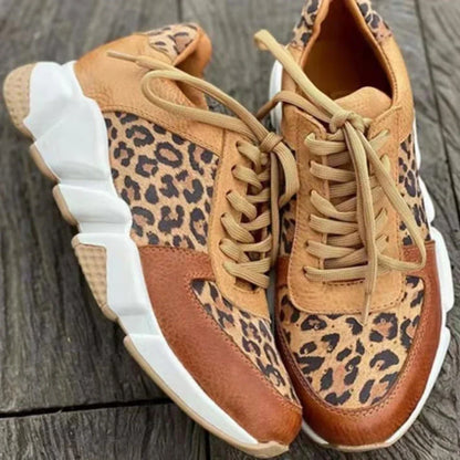 Baskets compensées léopard femme, chaussures sport tendance