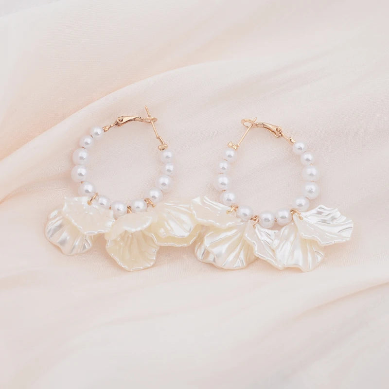 Boucles d'oreilles pendantes fleur coquillage perles perlesreadOnly