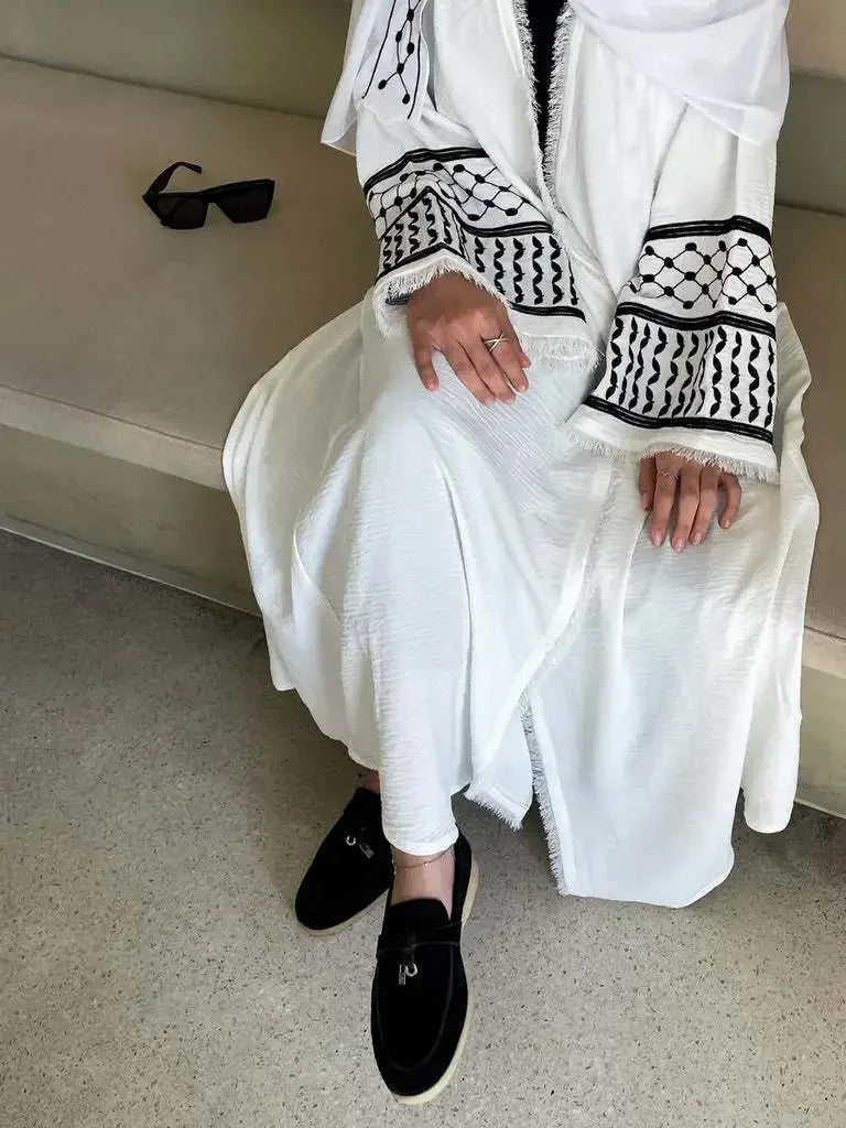 Keffiyeh-Abaya brodé & Kimono luxe: Kaftan palestinien & Dubai pour Ramadan