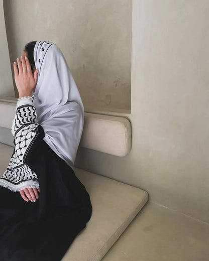 Keffiyeh-Abaya brodé & Kimono luxe: Kaftan palestinien & Dubai pour Ramadan