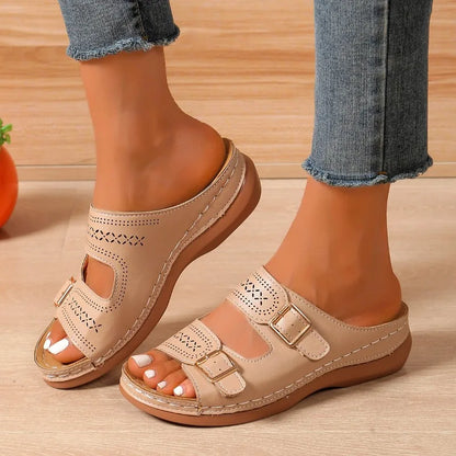 Pantoufles compensées Orth4WD pour femmes : style rétro et confort estival