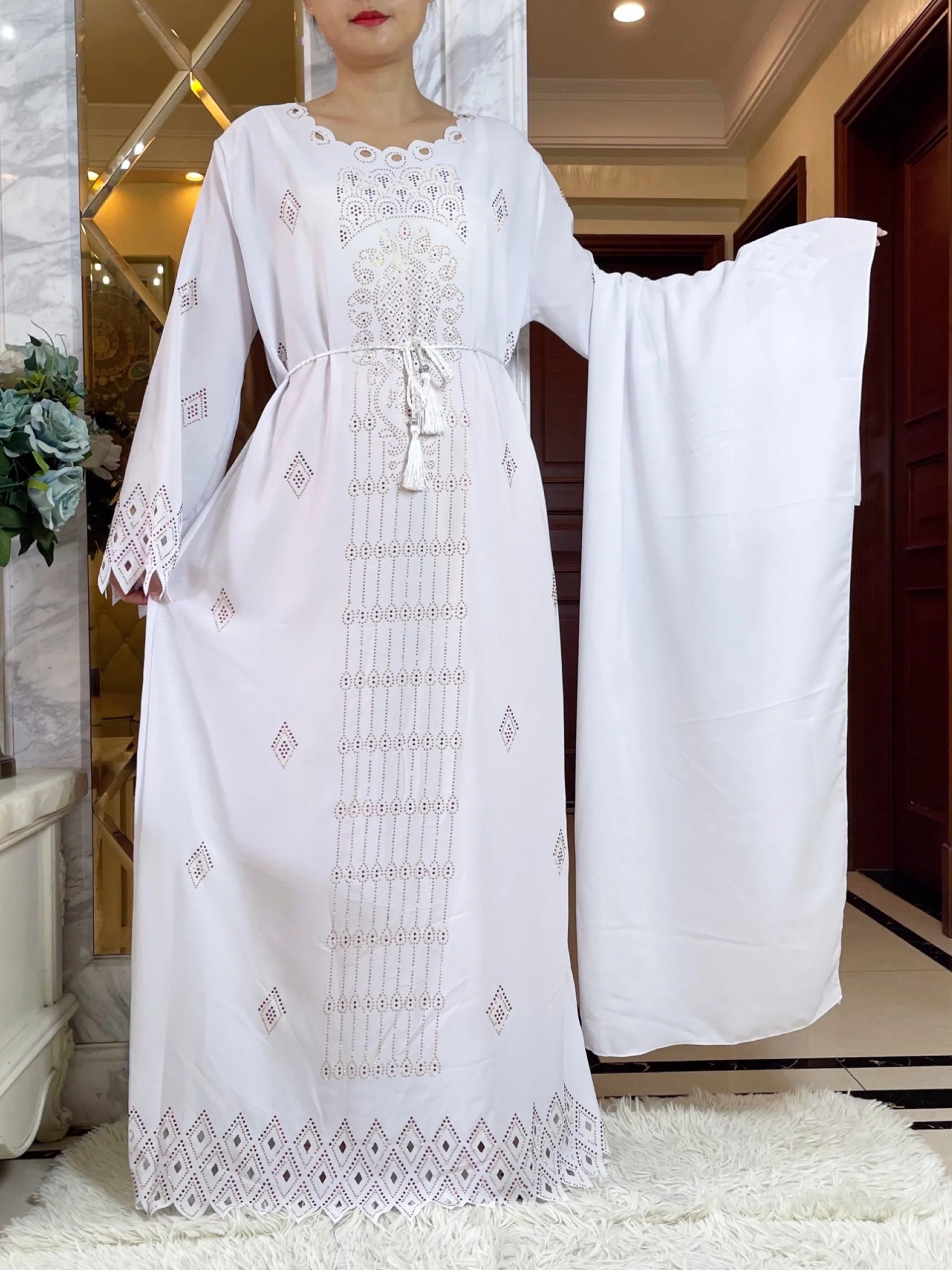 Robe élégante musulmane Dubaï haute qualité