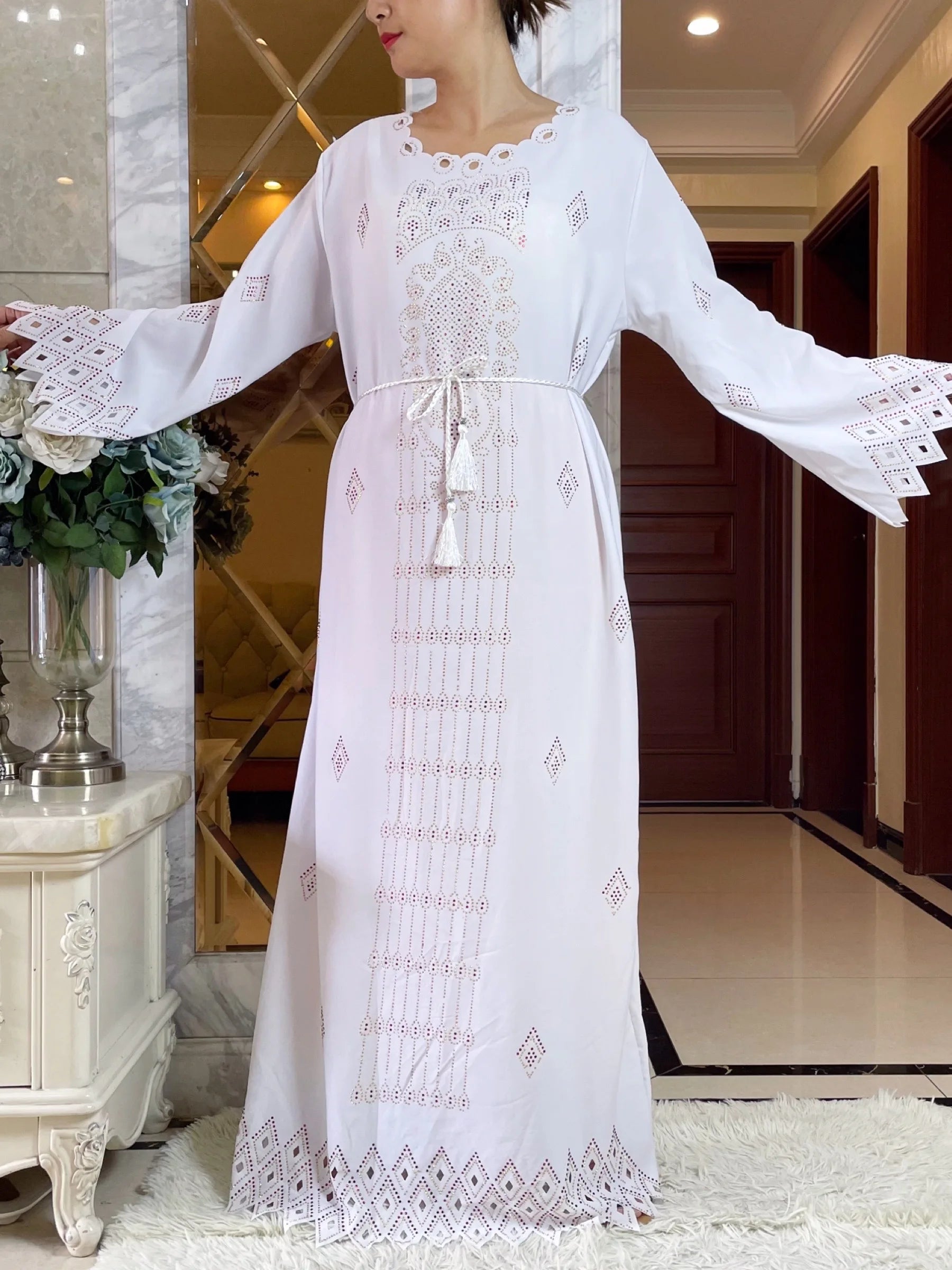 Robe élégante musulmane Dubaï haute qualité