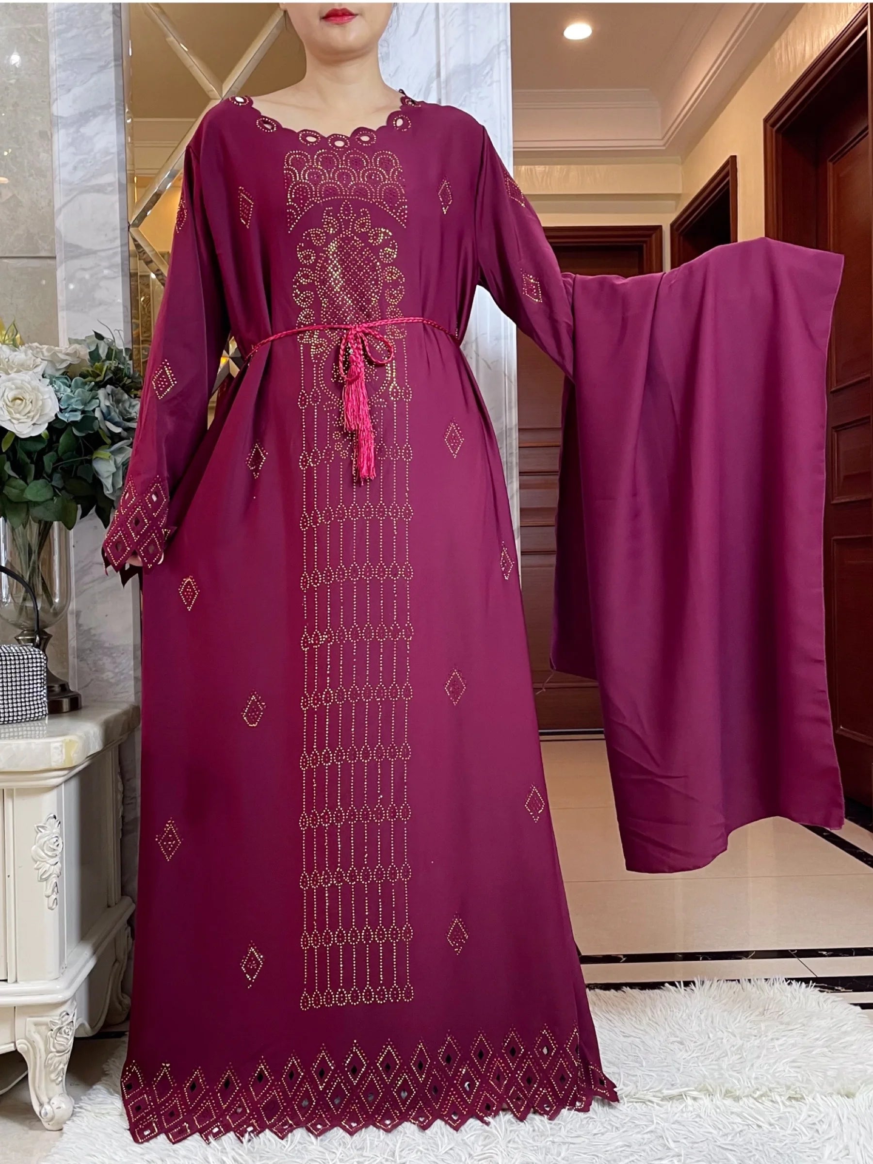 Robe élégante musulmane Dubaï haute qualité