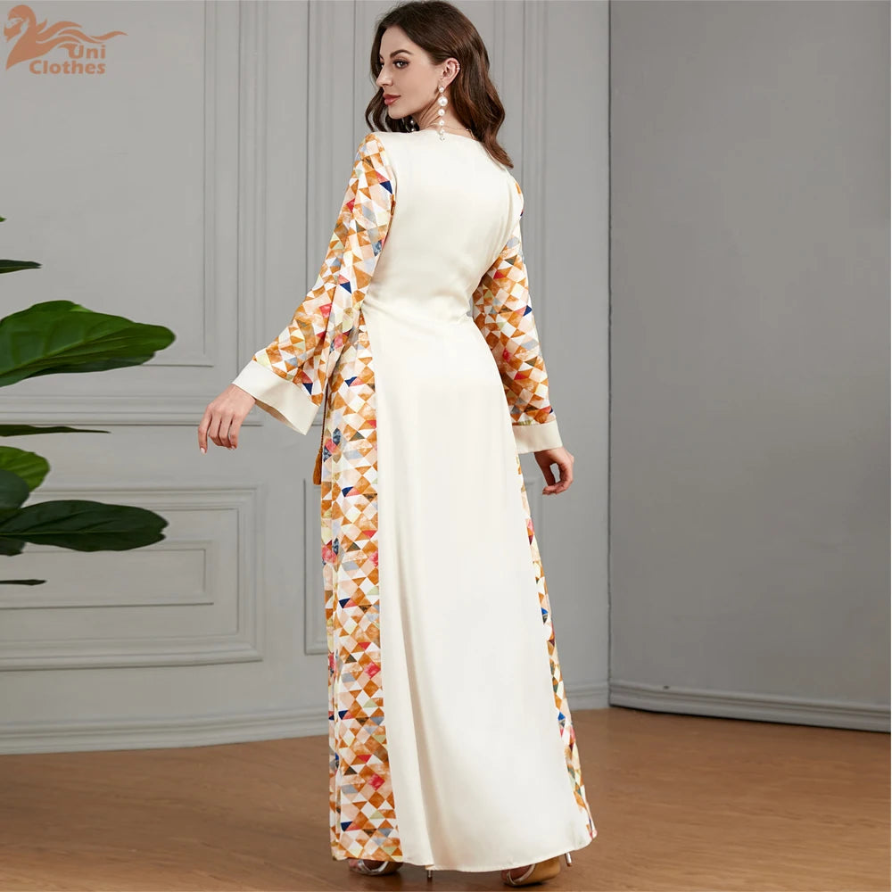 Robe longue musulmane avec imprimé floral 2024