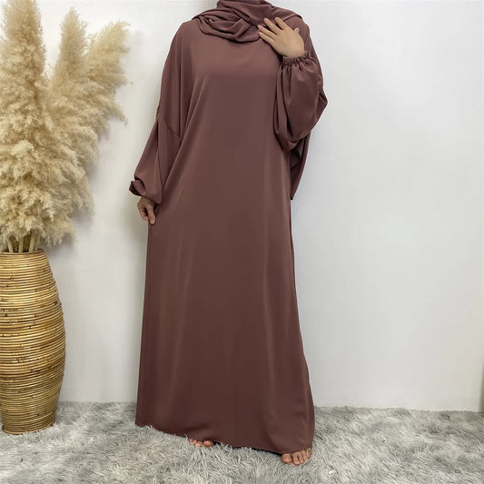 Abaya Musulmane avec Hijab